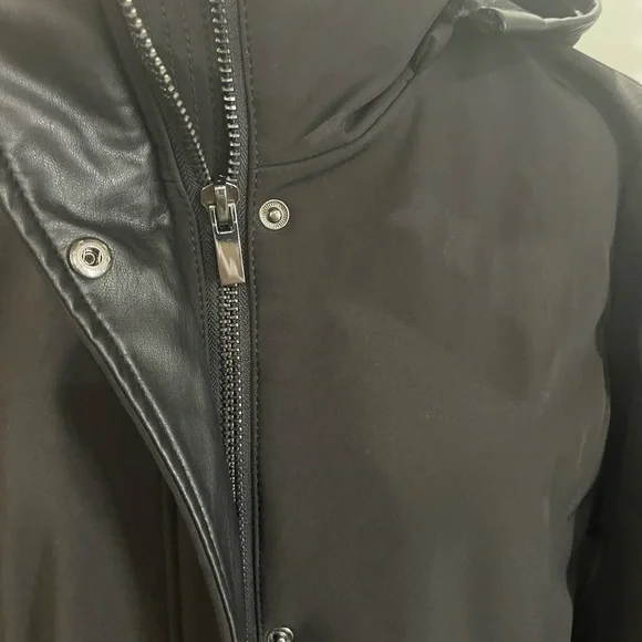 Badgley Mischka Black Paneled Thermotech Jacket - Picture 10 of 16